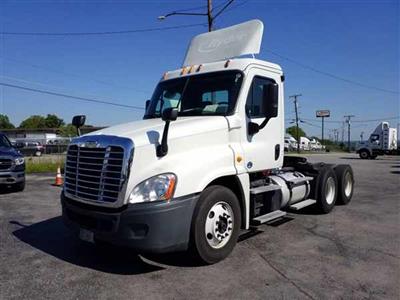 Used 2014 Freightliner Cascadia Day Cab 6x4, Semi Truck for sale #304758 - photo 1