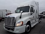 Used 2016 Freightliner Cascadia Sleeper Cab 6x4, Semi Truck for sale #354728 - photo 2
