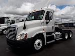 Used 2013 Freightliner Cascadia 6x4, Semi Truck for sale #485582 - photo 5