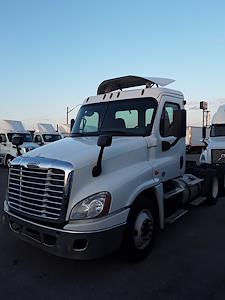 Used 2016 Freightliner Cascadia Day Cab 6x4, Semi Truck for sale #654868 - photo 1