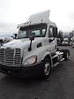 Used 2017 Freightliner Cascadia Day Cab 4x2, Semi Truck for sale #670268 - photo 1