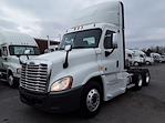 Used 2017 Freightliner Cascadia Day Cab 6x4, Semi Truck for sale #676451 - photo 1