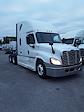 Used 2018 Freightliner Cascadia Sleeper Cab 6x4, Semi Truck for sale #760362 - photo 4