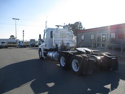 Used 2014 Freightliner Cascadia Day Cab 6x4, Semi Truck for sale #545594 - photo 2