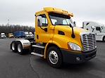 Used 2018 Freightliner Cascadia Day Cab 6x4, Semi Truck for sale #786739 - photo 4