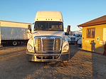 Used 2020 Freightliner Cascadia Sleeper Cab 6x4, Semi Truck for sale #268514 - photo 3
