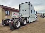 Used 2018 Freightliner Cascadia Sleeper Cab 6x4, Semi Truck for sale #779407 - photo 5