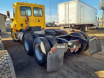 Used 2018 Freightliner Cascadia Day Cab 6x4, Semi Truck for sale #785867 - photo 2