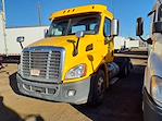 Used 2018 Freightliner Cascadia Day Cab 6x4, Semi Truck for sale #785867 - photo 1