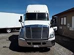 Used 2019 Freightliner Cascadia Sleeper Cab 6x4, Semi Truck for sale #786617 - photo 4