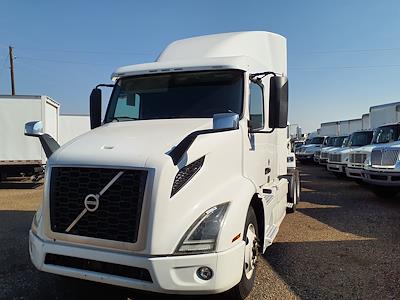 Used 2019 Volvo VNR Conventional Cab 6x4, Semi Truck for sale #789243 - photo 1