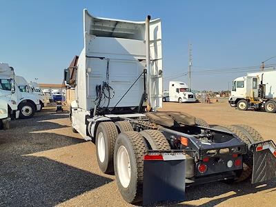 Used 2019 Volvo VNR Conventional Cab 6x4, Semi Truck for sale #789243 - photo 2