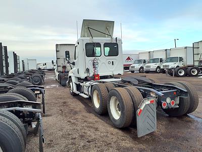 Used 2019 Freightliner Cascadia Day Cab 6x4, Semi Truck for sale #813346 - photo 2