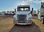 Used 2019 Freightliner Cascadia Day Cab 6x4, Semi Truck for sale #820147 - photo 3