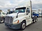 Used 2015 Freightliner Cascadia Day Cab 6x4, Semi Truck for sale #333514 - photo 1