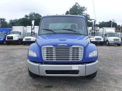 Used 2014 Freightliner M2 106 Day Cab 4x2, Cab Chassis for sale #528356 - photo 1