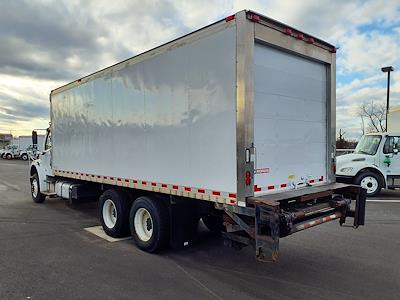 Used 2016 Freightliner M2 106 Conventional Cab 6x4, Refrigerated Body for sale #652899 - photo 2