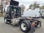 Used 2017 Freightliner Cascadia Day Cab 4x2, Semi Truck for sale #671673 - photo 5