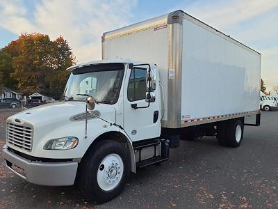 Used 2017 Freightliner M2 106 Conventional Cab 4x2, Box Truck for sale #672460 - photo 1