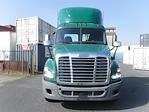 Used 2017 Freightliner Cascadia Day Cab 6x4, Semi Truck for sale #678363 - photo 4