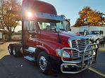 Used 2017 Freightliner Cascadia Day Cab 6x4, Semi Truck for sale #678420 - photo 4