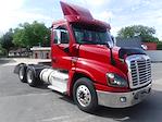 Used 2018 Freightliner Cascadia Day Cab 6x4, Semi Truck for sale #681488 - photo 11