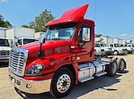 Used 2018 Freightliner Cascadia Day Cab 6x4, Semi Truck for sale #681489 - photo 1