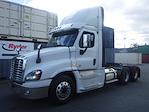 Used 2018 Freightliner Cascadia Day Cab 6x4, Semi Truck for sale #681640 - photo 1