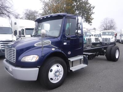 Used 2018 Freightliner M2 106 Conventional Cab 4x2, Cab Chassis for sale #684971 - photo 1