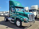 Used 2018 Freightliner Cascadia Day Cab 4x2, Semi Truck for sale #752774 - photo 4