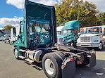 Used 2018 Freightliner Cascadia Day Cab 4x2, Semi Truck for sale #752774 - photo 2