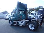 Used 2018 Freightliner Cascadia Day Cab 4x2, Semi Truck for sale #752776 - photo 2