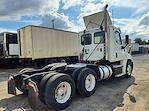 Used 2018 Freightliner Cascadia Day Cab 6x4, Semi Truck for sale #783754 - photo 5