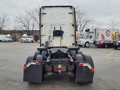 Used 2019 Freightliner Cascadia Sleeper Cab 6x4, Semi Truck for sale #826723 - photo 2