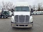 Used 2019 Freightliner Cascadia Sleeper Cab 6x4, Semi Truck for sale #826723 - photo 4