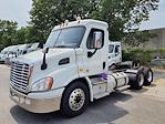 Used 2019 Freightliner Cascadia Day Cab 6x4, Semi Truck for sale #831421 - photo 3