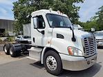 Used 2019 Freightliner Cascadia Day Cab 6x4, Semi Truck for sale #831421 - photo 5