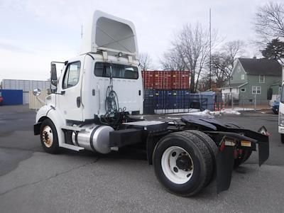 Used 2020 Freightliner M2 4x2, Semi Truck for sale #881505 - photo 2