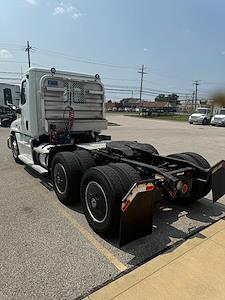 Used 2020 Freightliner Cascadia Day Cab 6x4, Semi Truck for sale #268509 - photo 2