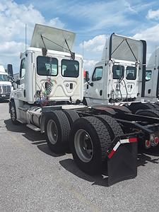 Used 2016 Freightliner Cascadia Day Cab 6x4, Semi Truck for sale #361162 - photo 2