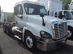 Used 2015 Freightliner Cascadia Day Cab 6x4, Semi Truck for sale #375468 - photo 3