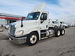 Used 2014 Freightliner Cascadia Day Cab 6x4, Semi Truck for sale #547067 - photo 1