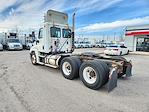 Used 2014 Freightliner Cascadia Day Cab 6x4, Semi Truck for sale #547067 - photo 2