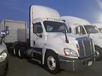 Used 2017 Freightliner Cascadia Day Cab 6x4, Semi Truck for sale #673153 - photo 3
