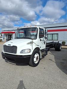 Used 2019 Freightliner M2 106 Conventional Cab 4x2, Cab Chassis for sale #834160 - photo 1