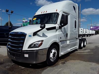 Used 2020 Freightliner Cascadia Sleeper Cab 6x4, Semi Truck for sale #290741 - photo 1
