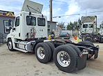 Used 2018 Freightliner Cascadia Day Cab 6x4, Semi Truck for sale #771615 - photo 2