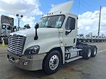 Used 2018 Freightliner Cascadia Day Cab 6x4, Semi Truck for sale #771617 - photo 1