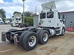 Used 2018 Freightliner Cascadia Day Cab 6x4, Semi Truck for sale #771619 - photo 5