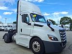 Used 2019 Freightliner Cascadia Day Cab 4x2, Semi Truck for sale #785735 - photo 4